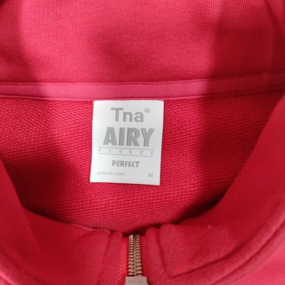 Tna Airy fFleece Perfect 1/4 Zip Mock Neck Oversized Cropped Sweatshirt Red M - Picture 8 of 12